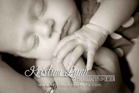 3 month child portrait photography on location Stillwater Minnesota Clarion Iowa