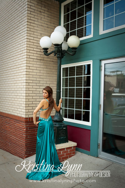 outdoor senior portrait session Stillwater MN