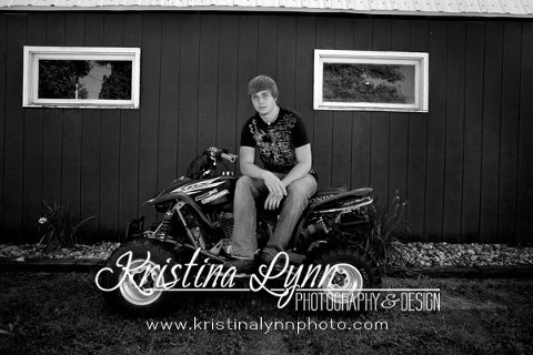 iowa portrait photography high school senior Algona Iowa Clarion