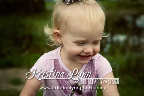 Eagle Grove Iowa family outdoor portrait photography Stillwater Minnesota photographer