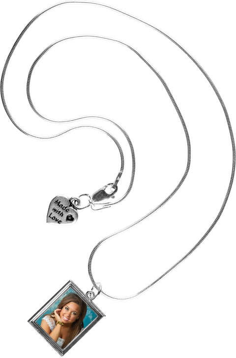 Beth Necklace photo jewelry