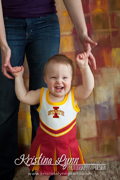children's studio portraits cedar rapids des moines iowa cake smash