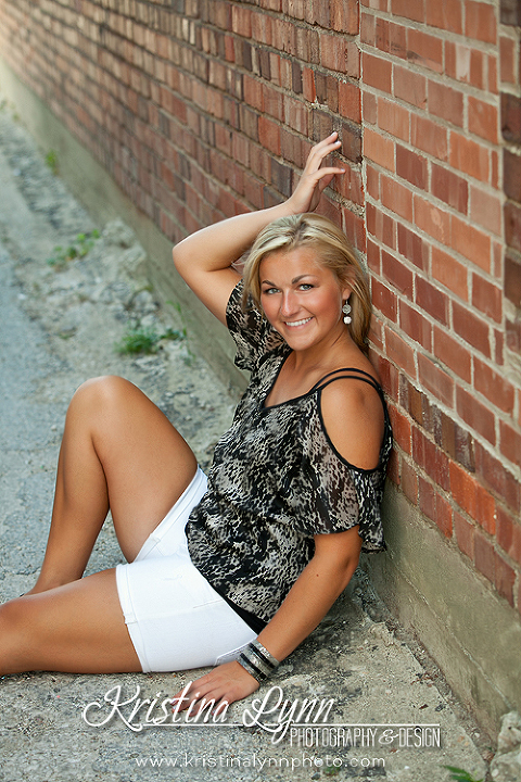 colorado portrait photographer denver urban senior photos clarion iowa photo studio