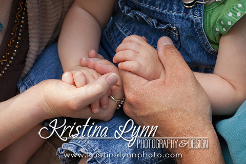 outdoor family photo session by Kristina Lynn Photography & Design based out of Denver CO