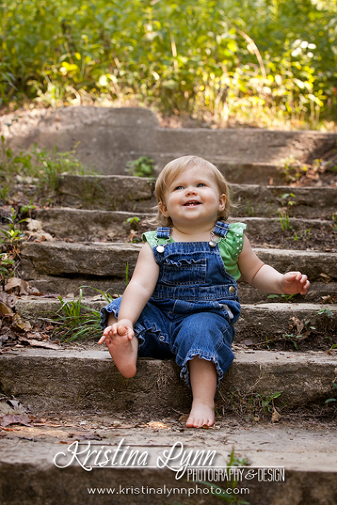 outdoor family photo session by Kristina Lynn Photography & Design based out of Denver CO