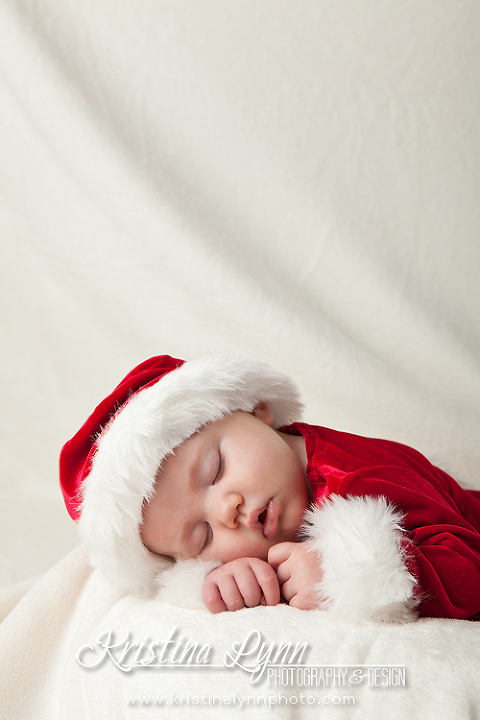 A holiday portrait session by Denver based photographer Kristina Lynn Photography & Design