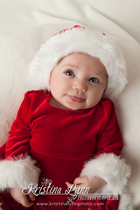 A holiday portrait session by Denver based photographer Kristina Lynn Photography & Design