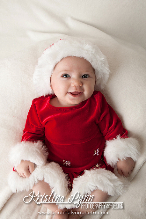 A holiday portrait session by Denver based photographer Kristina Lynn Photography & Design