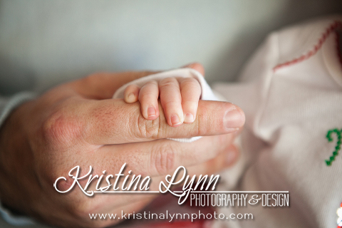 A holiday portrait session by Denver based photographer Kristina Lynn Photography & Design