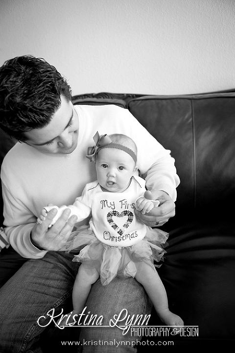 A holiday portrait session by Denver based photographer Kristina Lynn Photography & Design