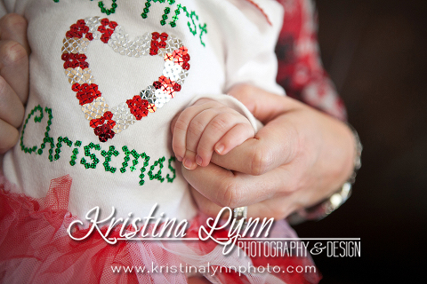 A holiday portrait session by Denver based photographer Kristina Lynn Photography & Design
