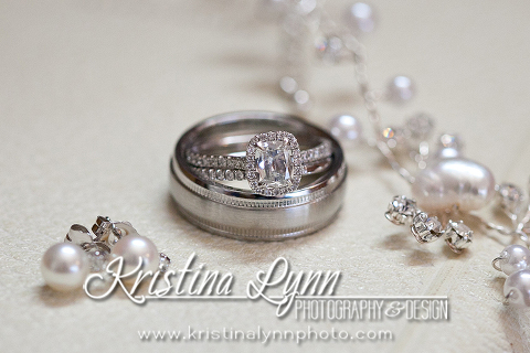 Denver wedding photographer Kristina Lynn Photography & Design travels to Iowa for this vintage inspired wedding.