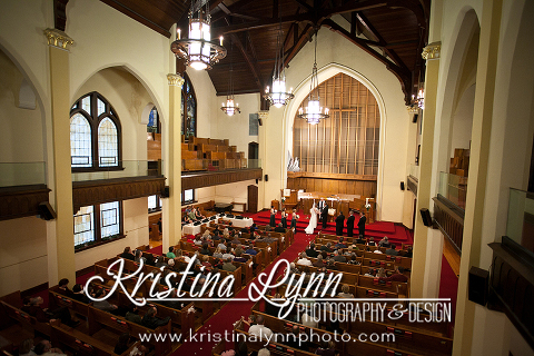 Denver wedding photographer Kristina Lynn Photography & Design photographs a beautiful wedding at the Iowa State University campus.