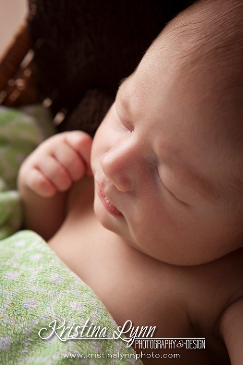Newborn photo session with Denver photographer Kristina Lynn Photography & Design