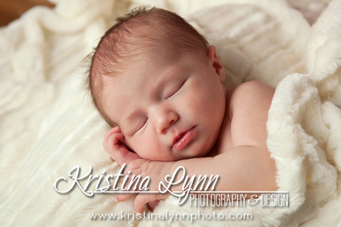 Newborn photo session with Denver photographer Kristina Lynn Photography & Design