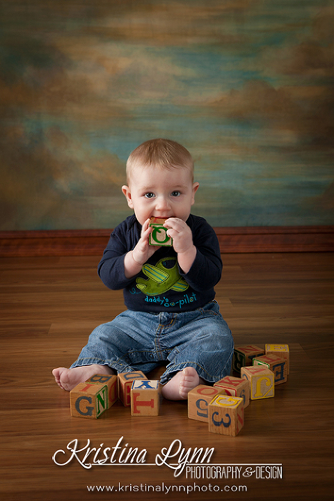 8 month old kids photo session by Denver photographer Kristina Lynn Photography & Design