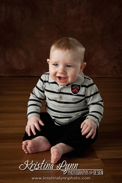8 month old kids photo session by Denver photographer Kristina Lynn Photography & Design