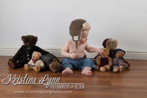 8 month old kids photo session by Denver photographer Kristina Lynn Photography & Design