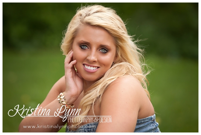 A fun and colorful high school senior photo session with Denver photographer Kristina Lynn Photography & Design.