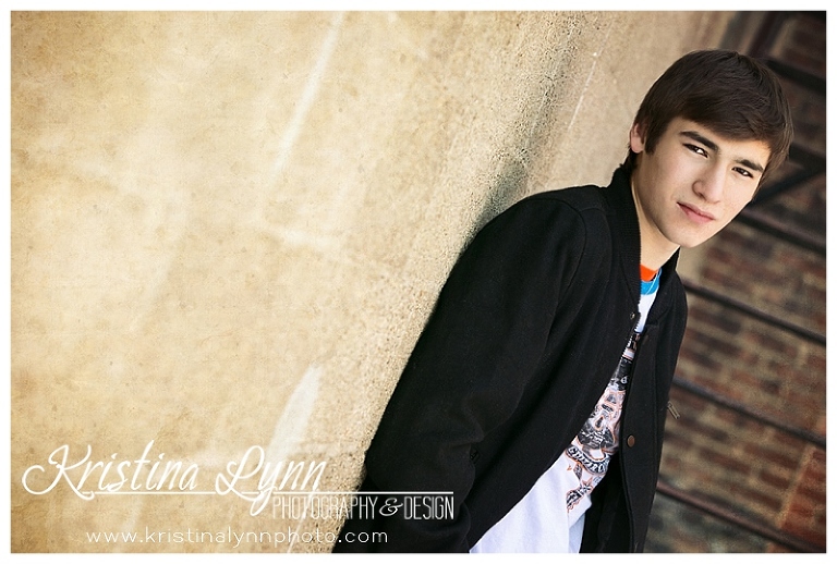 A high school senior photo session with Denver photographer Kristina Lynn Photography & Design.