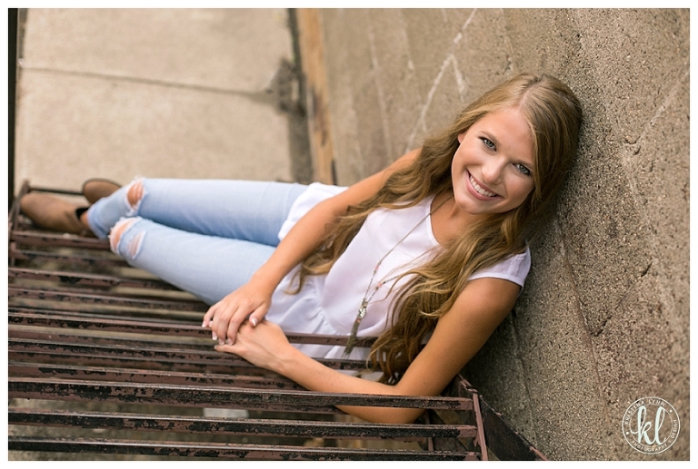 An urban senior session by Denver photographer Kristina Lynn Photography & Design