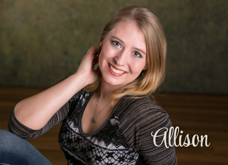 Classic and sophisticated teen girl photo in a portrait studio in Clarion, Iowa | Image by Kristina Lynn Photography & Design.